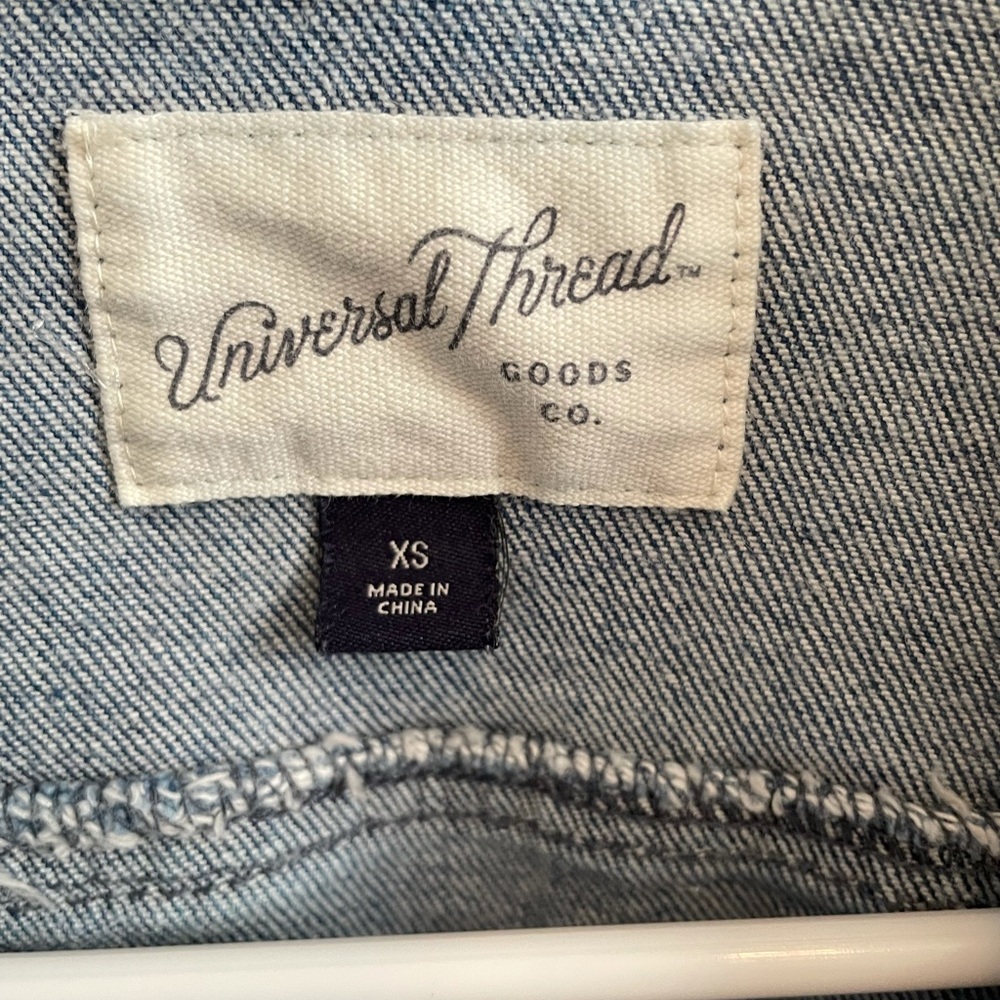 Universal Threads Denim Jacket - image 2